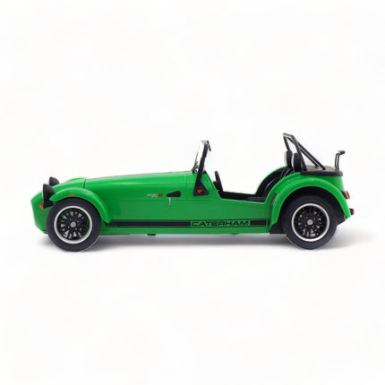 1/18 Diecast Caterham Seven 275R Green Solido Scale Model Car - studio product photo of the scale model