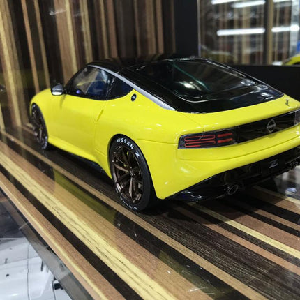 Nissan Fairlady Z Prototype GT Spirit 1:18 Yellow Resin Model Car - studio product photo of the scale model