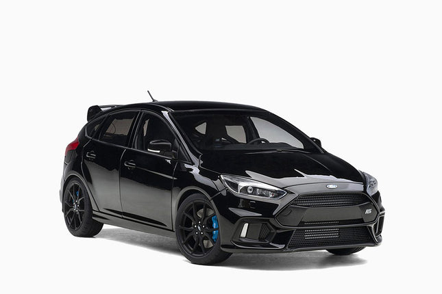 https://www.mydiecastcars.com/wp-content/uploads/2023/01/ford-focus-black-autoart-1.jpg
