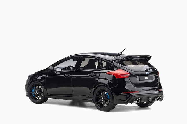 https://www.mydiecastcars.com/wp-content/uploads/2023/01/ford-focus-black-autoart-4.jpg