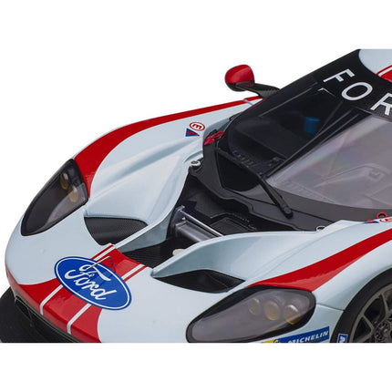 https://cdn.shopify.com/s/files/1/0504/9925/6496/files/ford-gt-69-ryan-briscoe-scott-dixon-richard-westbrook-24h-of-le-mans-2019-118-model-car-by-autoart-230098.jpg?v=1756087381