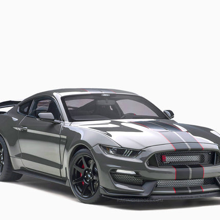 https://www.mydiecastcars.com/wp-content/uploads/2022/06/ford-shulby-gt-350r-gray-autoart-1.jpg
