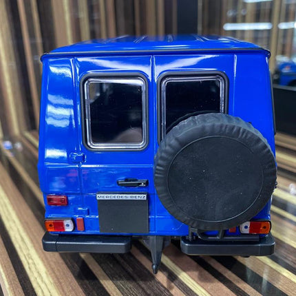 Minichamps 1:18 Mercedes-Benz G-Model LWB Blue Diecast Model Car - collectible scale model car