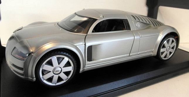 https://www.rmtoys.co.uk/cdn/shop/products/gdf5lr2sso1_1620cf1b-9c46-4805-9695-8619a9edb582_800x410.jpg?v=1686969670