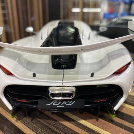Koenigsegg Jesko GT Spirit 1:18 White Resin Model Car - collectible scale model car