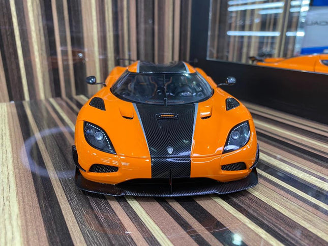 AutoArt Koenigsegg Agera RS Orange 1:18 Diecast Model Car - studio product photo of the scale model