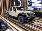 1/18 Diecast Jeep Gladiator Rubicon Beige GT Spirit Scale Model Car - detailed collector display model