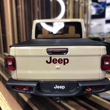 1/18 Diecast Jeep Gladiator Rubicon Beige GT Spirit Scale Model Car - collectible scale model car