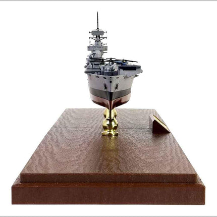 https://cdn.ecommercedns.uk/files/1/253921/0/48647350/hms-invincible-model-5.jpg