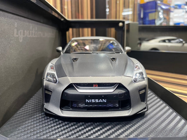 Ignition Model 1/18 Nissan GT-R R35 Resin Model Car Grey - studio product photo of the scale model