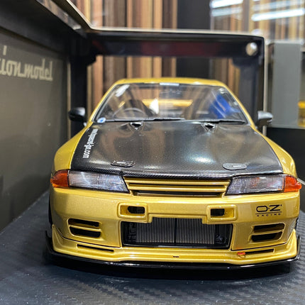 Ignition Model 1:18 Nissan Skyline GT-R R32 Gold Resin Model Car - collectible scale model car