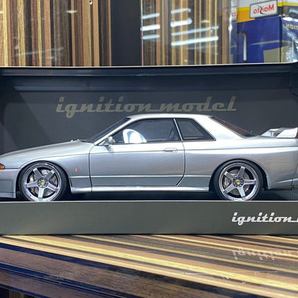 Ignition Model 1:18 Nissan Skyline GT-R R32 Diecast Model Car Silver - detailed collector display model
