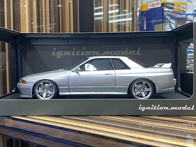Ignition Model 1:18 Nissan Skyline GT-R R32 Diecast Model Car Silver - detailed collector display model