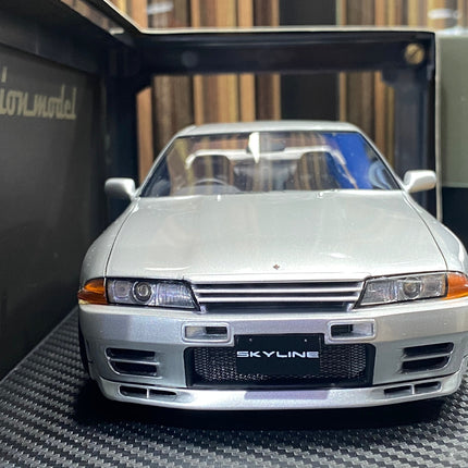 Ignition Model 1:18 Nissan Skyline GT-R R32 Diecast Model Car Silver - collectible scale model car
