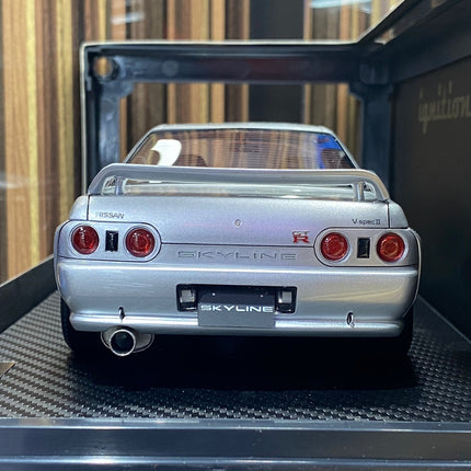 Ignition Model 1:18 Nissan Skyline GT-R R32 Diecast Model Car Silver - fine detailed model replica