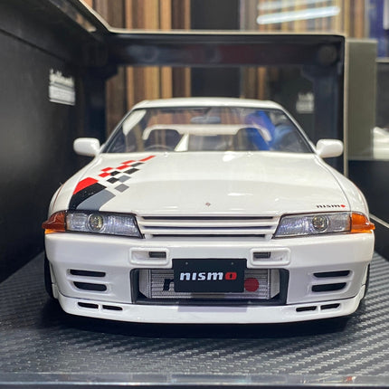 Ignition Model 1/18 Nissan Skyline GT-R R32 White Resin Model Car - collectible scale model car