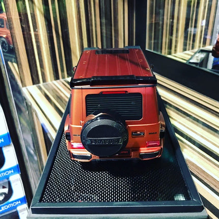 MotorHelix 1:18 Mercedes-Benz Brabus G800 G-Class 2019 Bronze Resin Model - scale model for display