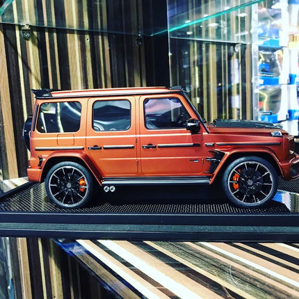 MotorHelix 1:18 Mercedes-Benz Brabus G800 G-Class 2019 Bronze Resin Model - collectible scale model car