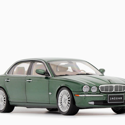 https://www.mydiecastcars.com/wp-content/uploads/2023/05/jaguar-xj6-green-almost-real-1w.jpg