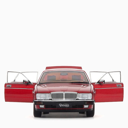 https://www.mydiecastcars.com/wp-content/uploads/2023/07/jaguar-xj6-xj40-red-almostreal-4.jpg