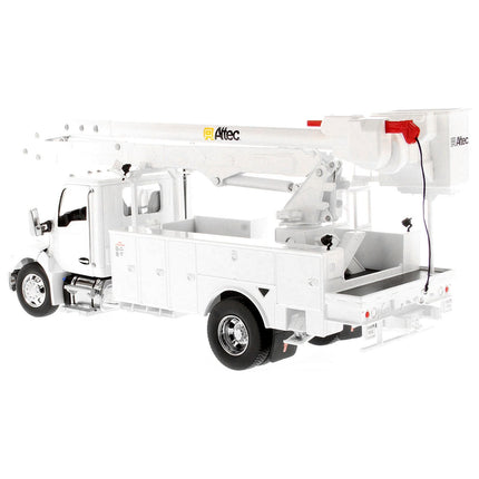 https://cdn.shopify.com/s/files/1/0504/9925/6496/products/kenworth-t380-with-altec-aa55-aerial-service-truck-white-transport-series-132-diecast-model-by-diecast-masters-119340.jpg?v=1748421109