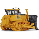 https://cdn.shopify.com/s/files/1/0504/9925/6496/products/komatsu-d155ax-8-dozer-waste-handler-187-diecast-model-by-first-gear-519176.jpg?v=1748420903