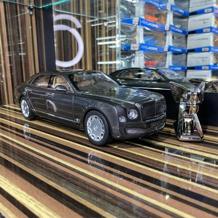 Minichamps 1/18 Bentley Mulsanne Speed Grey Diecast Model - detailed collector display model