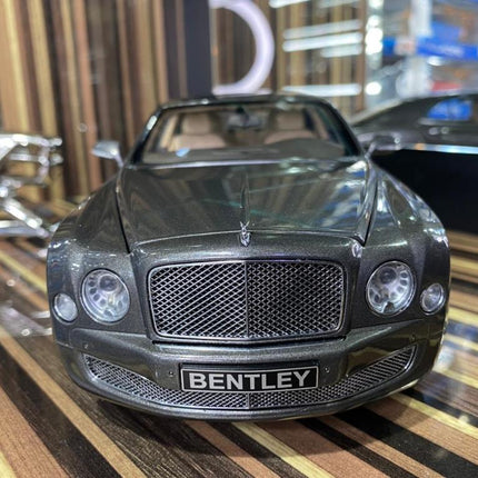 Minichamps 1/18 Bentley Mulsanne Speed Grey Diecast Model - studio product photo of the scale model