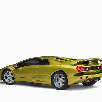 https://www.mydiecastcars.com/wp-content/uploads/2023/01/lamborghini-diablo-se30-yellow-autoart-4.jpg