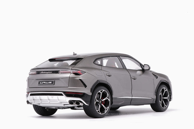 https://www.mydiecastcars.com/wp-content/uploads/2021/11/lamborghini-urus-gray-autoart-2w.jpg