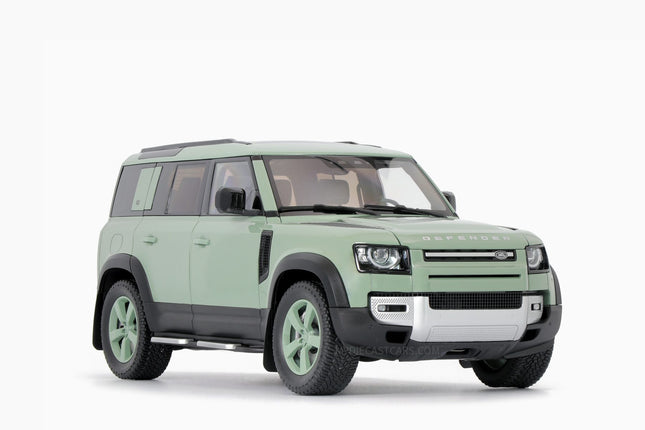 https://www.mydiecastcars.com/wp-content/uploads/2024/01/land-rover-defender-110-green-75th-1w.jpg