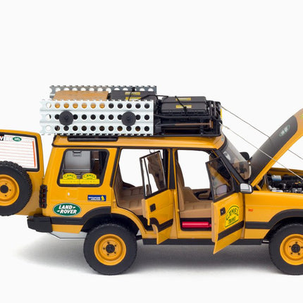 https://www.mydiecastcars.com/wp-content/uploads/2022/06/land-rover-discovery-camel-trophy-2.jpg