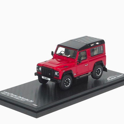 https://www.mydiecastcars.com/wp-content/uploads/2020/10/land-rover-v8-works-red-70th-edition-1.jpg