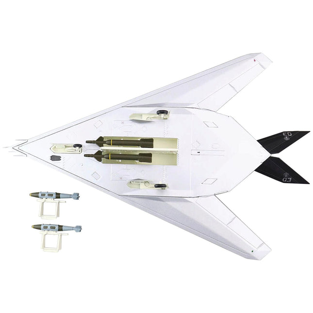 https://cdn.shopify.com/s/files/1/0504/9925/6496/files/lockheed-f-117a-nighthawk-stealth-aircraft-toxic-death-1991-air-power-series-172-diecast-model-by-hobby-master-478056.jpg?v=1748419782