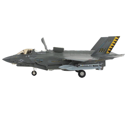 https://cdn.shopify.com/s/files/1/0504/9925/6496/files/lockheed-martin-f-35b-lightning-ii-aircraft-beast-mode-black-death-vmfa-542-mcas-cherry-point-2023-united-states-marine-corps-air-power-series-172-diecast-model-190301.jpg?v=1756087069