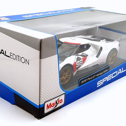 https://www.rmtoys.co.uk/cdn/shop/files/lz11xeeu30v_1052x700.jpg?v=1772627801