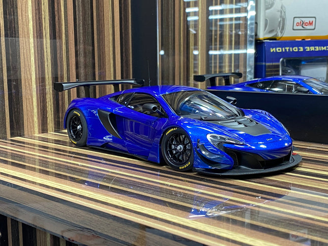 AutoArt McLaren 650S GT3 Blue 1:18 Diecast Model Car - detailed collector display model