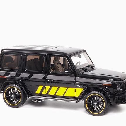 https://www.mydiecastcars.com/wp-content/uploads/2023/02/mb-amg-g-63-cigarette-edition-almost-real-1-2.jpg