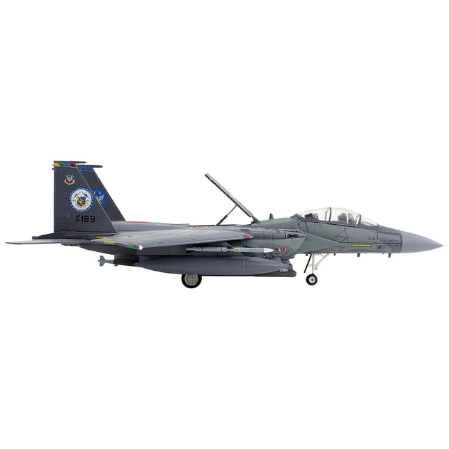 https://cdn.shopify.com/s/files/1/0504/9925/6496/files/mcdonnell-douglas-f-15e-strike-eagle-fighter-aircraft-4th-fw-75th-anniversary-seymour-johnson-afb-2018-united-states-air-force-air-power-series-172-diecast-mode-151243.jpg?v=1748405397