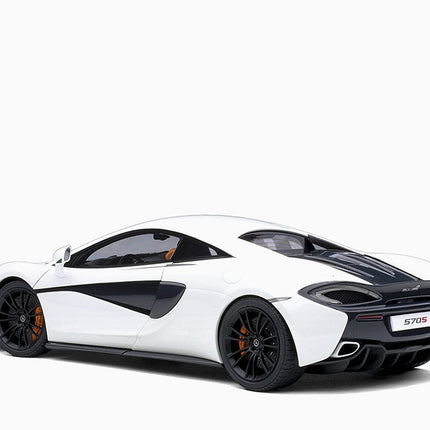https://www.mydiecastcars.com/wp-content/uploads/2023/01/mclaren-570-white-autoart-2.jpg