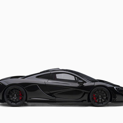 https://www.mydiecastcars.com/wp-content/uploads/2023/01/mclaren-p1-black-autoart-2.jpg