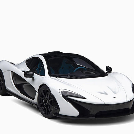 https://www.mydiecastcars.com/wp-content/uploads/2023/01/mclaren-p1-white-autoart-1.jpg