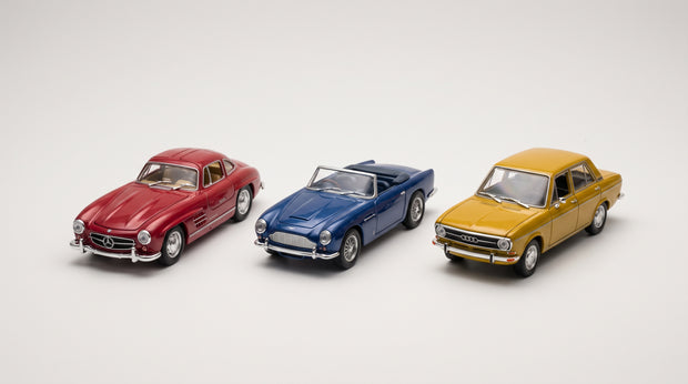 1:24 scale diecast model cars