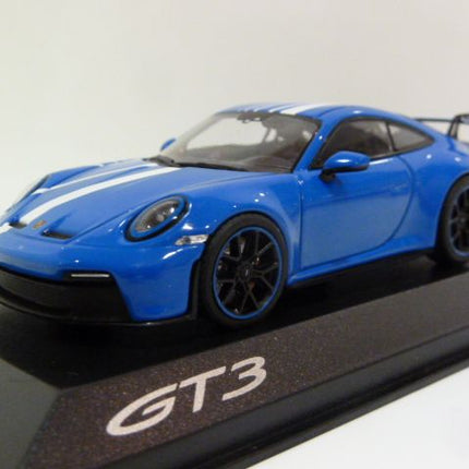Porsche 911 GT3 992 Porsche Experience Center Franciacorta 1:43 Minichamps – Shark Blue - view 3