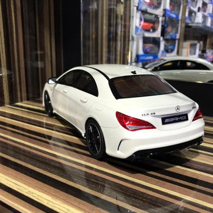 GT Spirit Mercedes-Benz CLA 45 1:18 Resin Model Car White - collectible scale model car