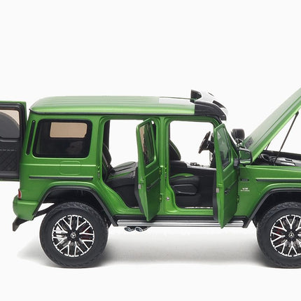 https://www.mydiecastcars.com/wp-content/uploads/2024/12/mercedes-amg-g63-green-3.jpg