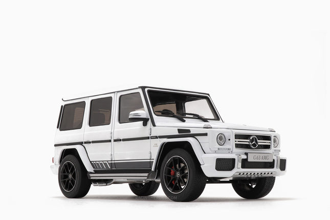 https://www.mydiecastcars.com/wp-content/uploads/2020/10/mercedes-g-63-amg-white-almost-real-1w.jpg