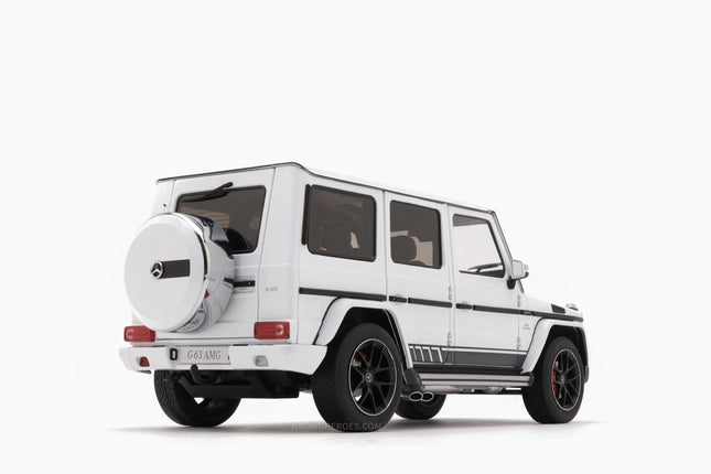 https://www.mydiecastcars.com/wp-content/uploads/2020/10/mercedes-g-63-amg-white-almost-real-2w.jpg