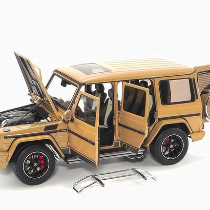 https://www.mydiecastcars.com/wp-content/uploads/2021/01/mercedes-g63-amg-desert-2.jpg
