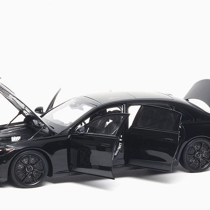 https://www.mydiecastcars.com/wp-content/uploads/2024/10/mercedes-maybach-black-almost-real-5.jpg